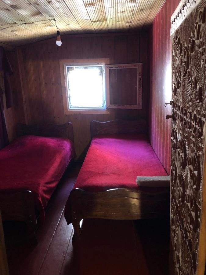מלון אושגולי Old House מראה חיצוני תמונה